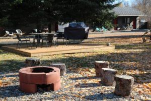 Firepit and BBQ area